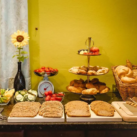Franzl - Bett & Brot Bed & Breakfast 3*