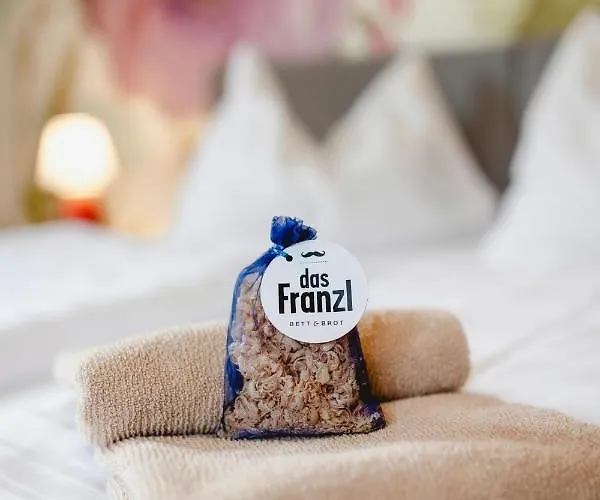 Franzl - Bett & Brot 3*