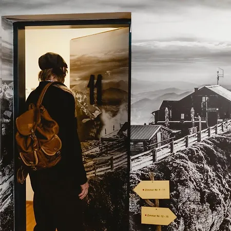 Franzl - Bett & Brot 3*