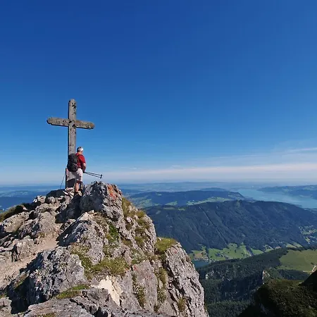 ベッド・アンド・ブレックファスト Franzl - Bett & Brot 3*