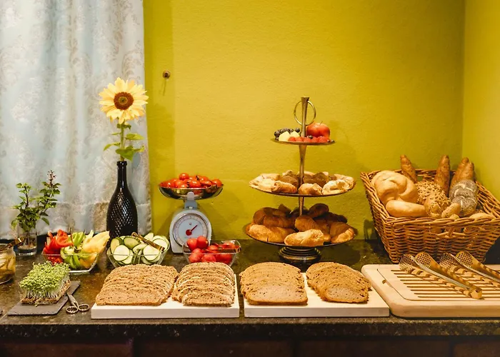 Franzl - Bett&brot Frühstückspension 3*